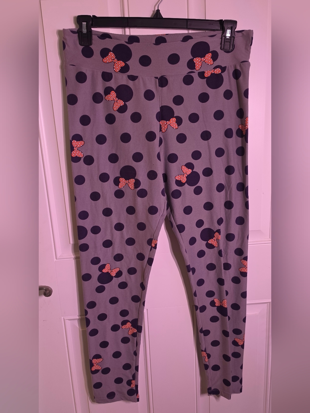 Women's Plus Gray/Purple Polka Dot Leggings with Bow Print